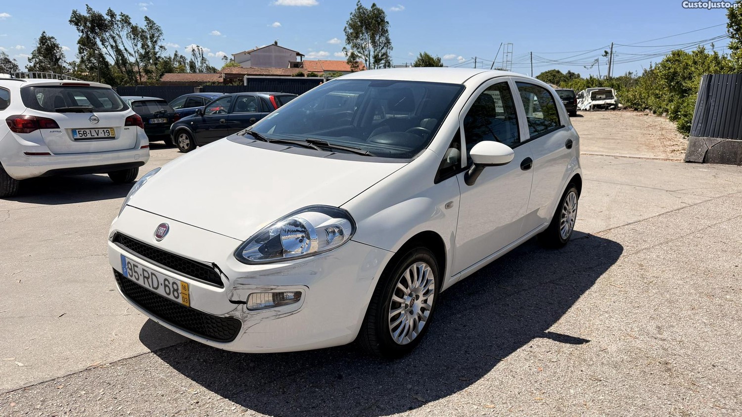 Fiat Punto 1.3 D Multijet de 2016 — fotografia 15