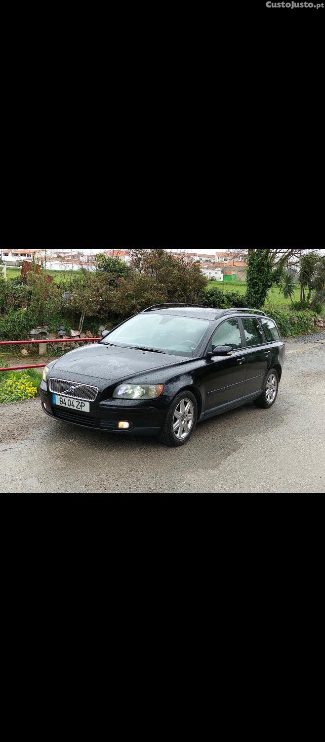 Volvo 44 V50 — fotografia 3