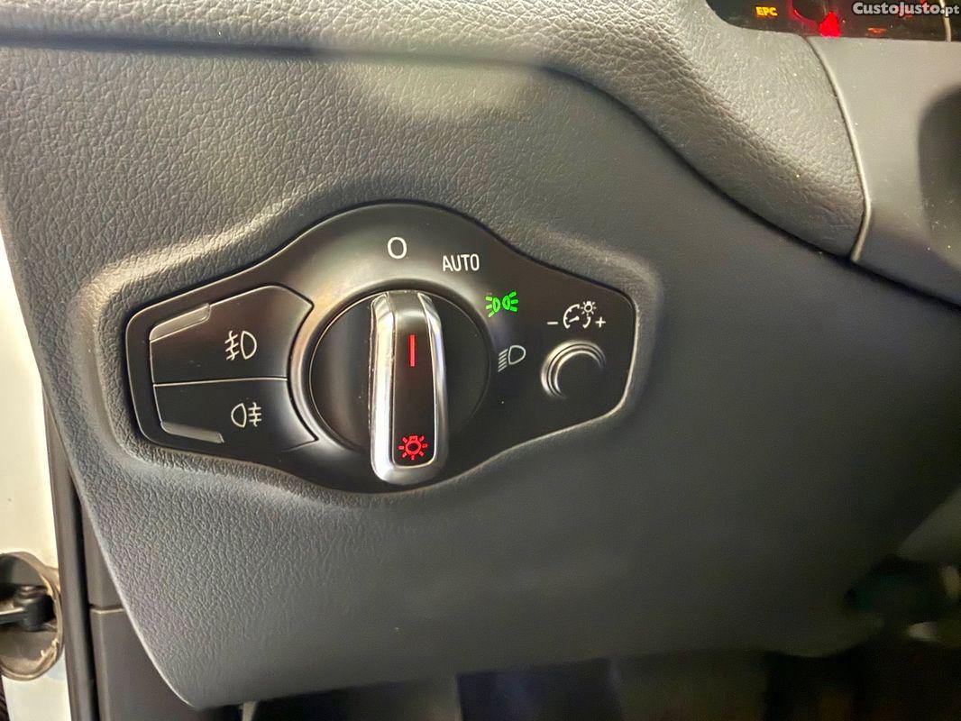 Audi Q5 2.0 TFSI quattro S tronic — fotografia 7