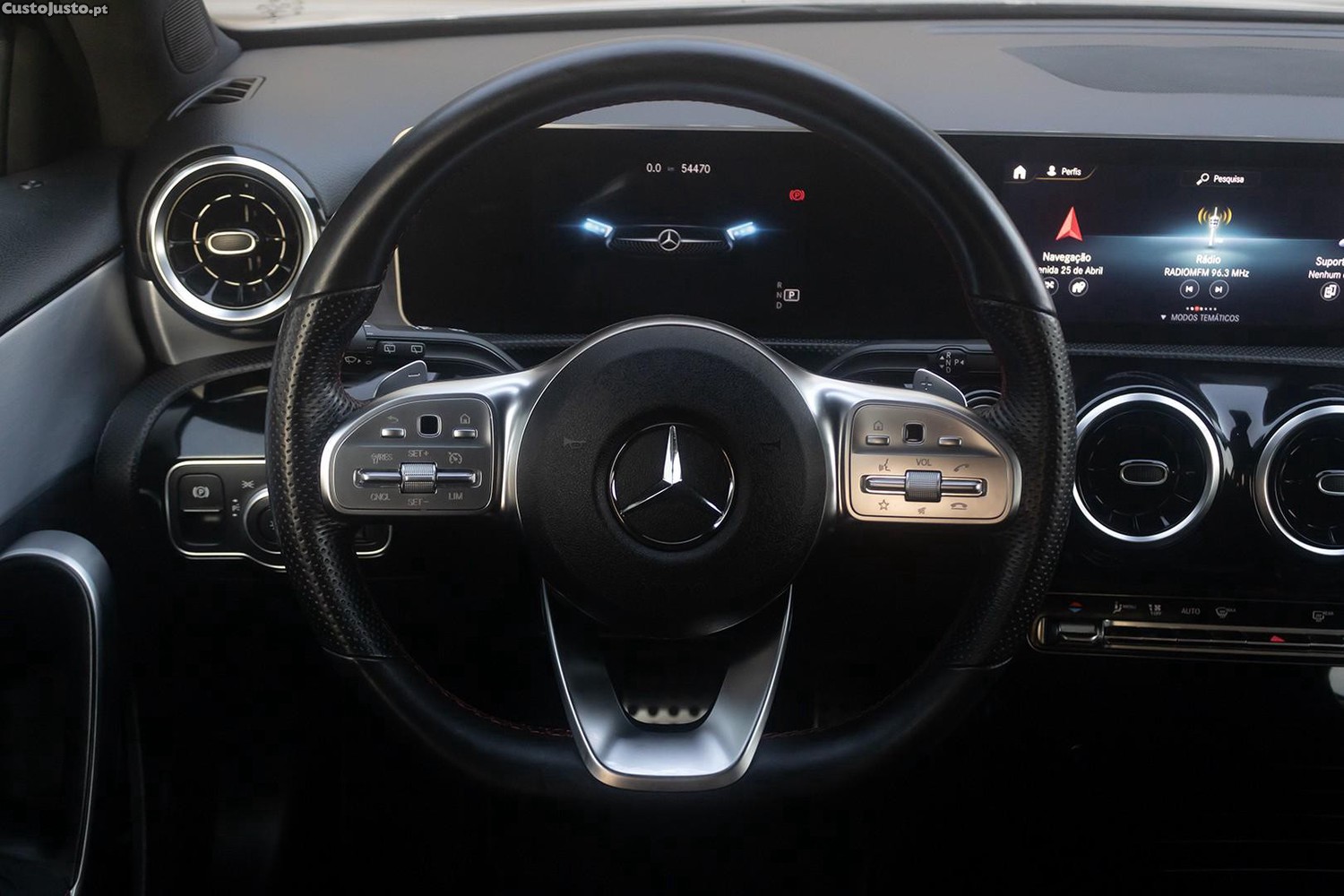 Mercedes-Benz A 180 d AMG Line Aut. — fotografia 10