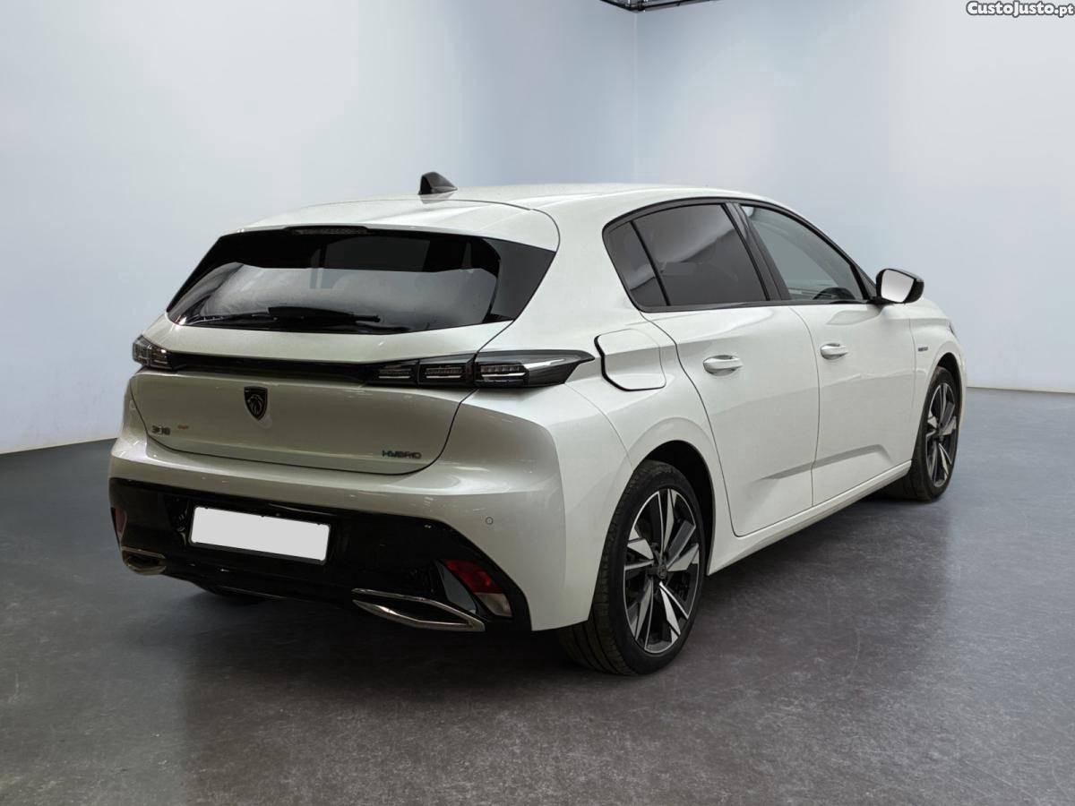 Peugeot 308 1.6 Hybrid Allure e-EAT8 — fotografia 10