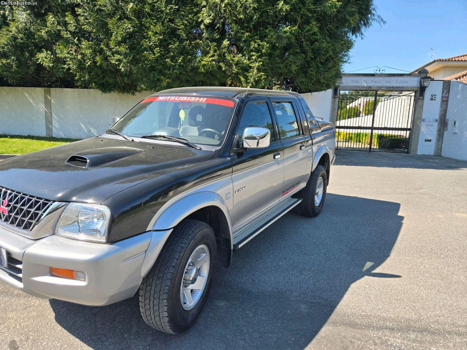 Mitsubishi Strakar strakar — fotografia 10