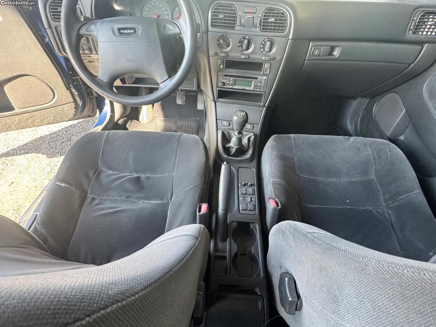 Volvo S40 1.6 — fotografia 8