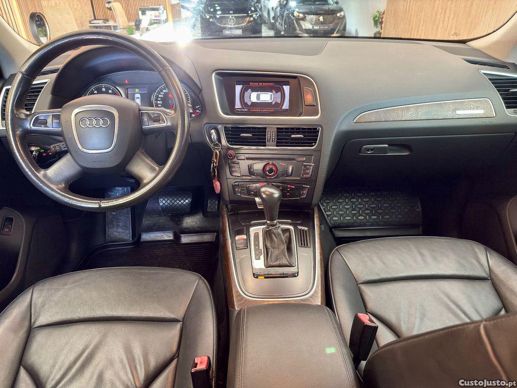 Audi Q5 2.0 TFSI quattro S tronic — fotografia 13