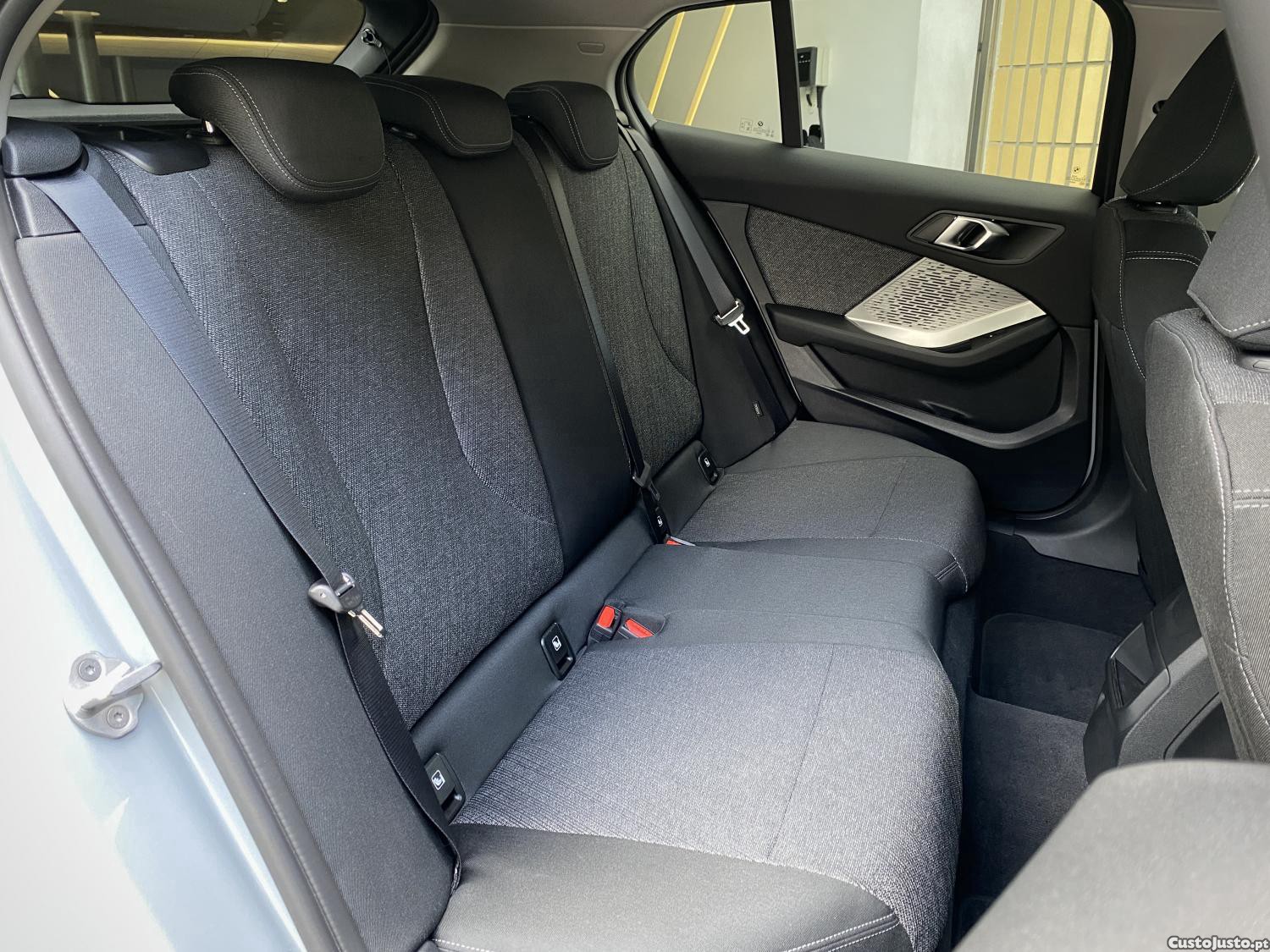 BMW 116 Pack Desportivo M — fotografia 14
