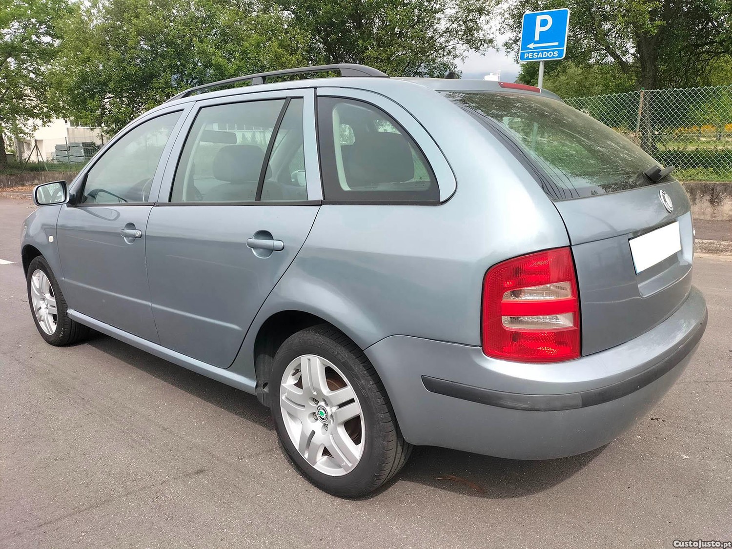 Skoda Fabia Break 1.4TDI — fotografia 9