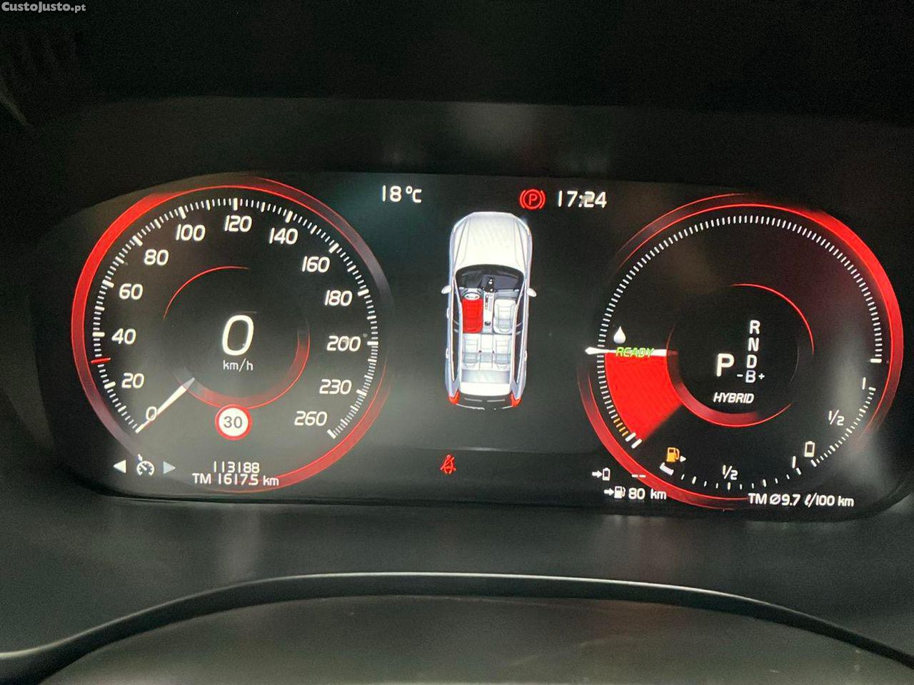 Volvo XC 60 2.0 T8 PHEV Momentum AWD — fotografia 14