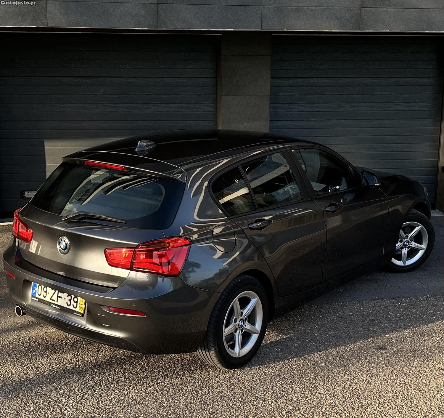 BMW 116 D — fotografia 11