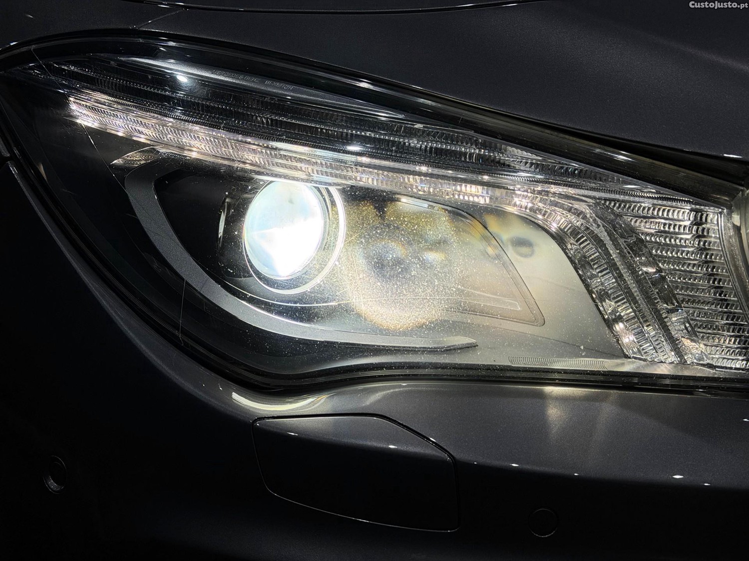 Mercedes-Benz CLA 180 d AMG Line — fotografia 16