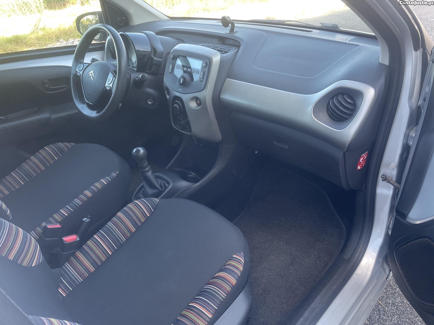 Citroën C1 Shine 1.2 Vti Cv82 Nacional Tem 65.849 kms — fotografia 6