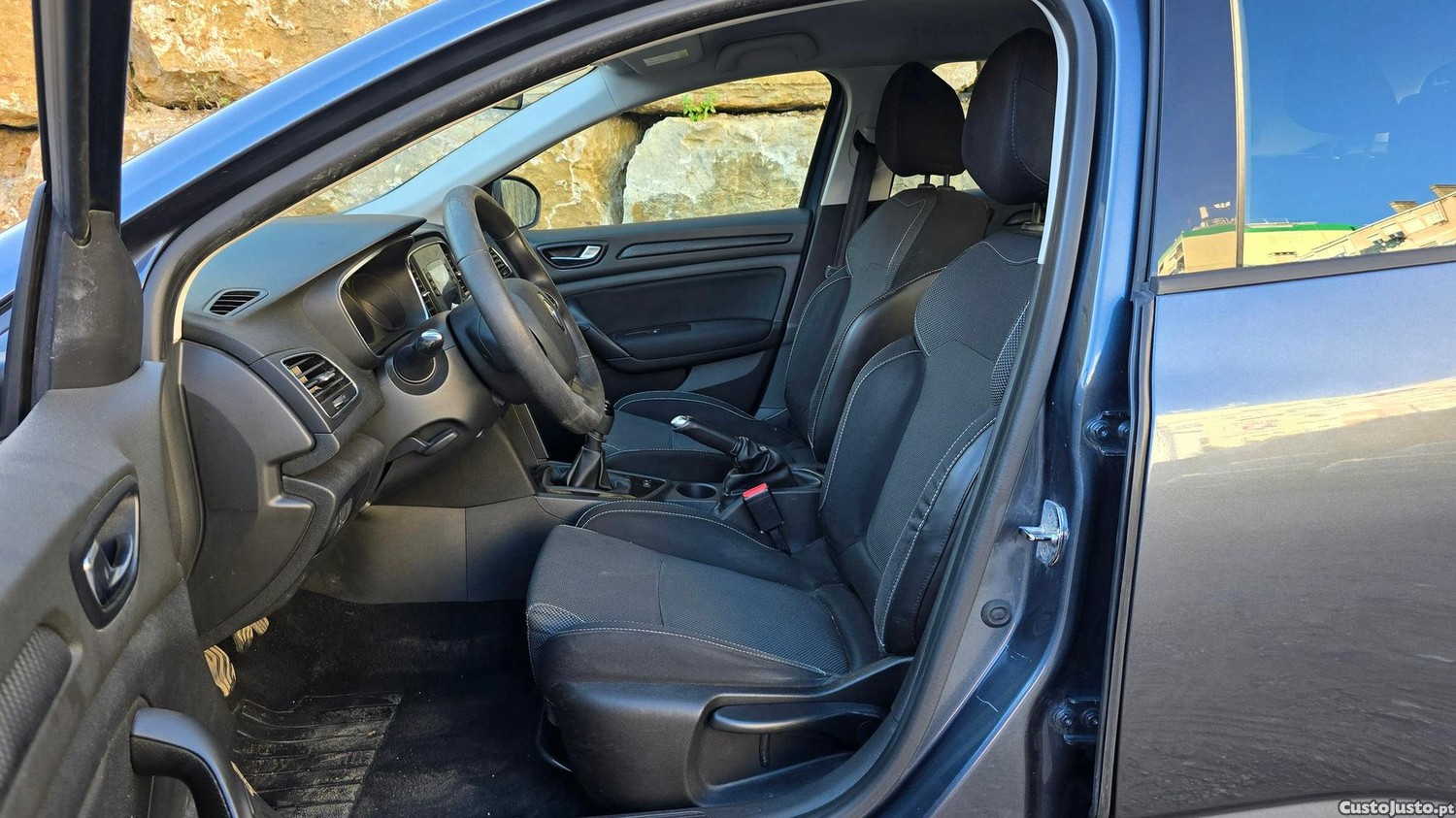 Renault Mégane 1.5 dCi Zen ECO — fotografia 8
