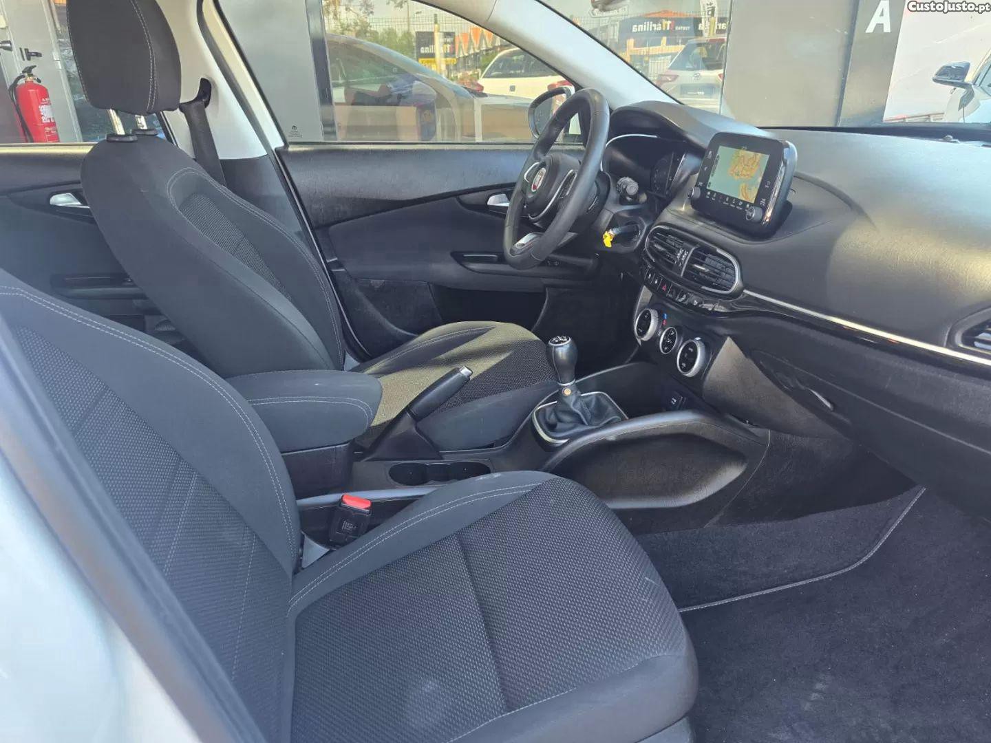 Fiat Tipo 1.3 m-jet lounge tech — fotografia 4
