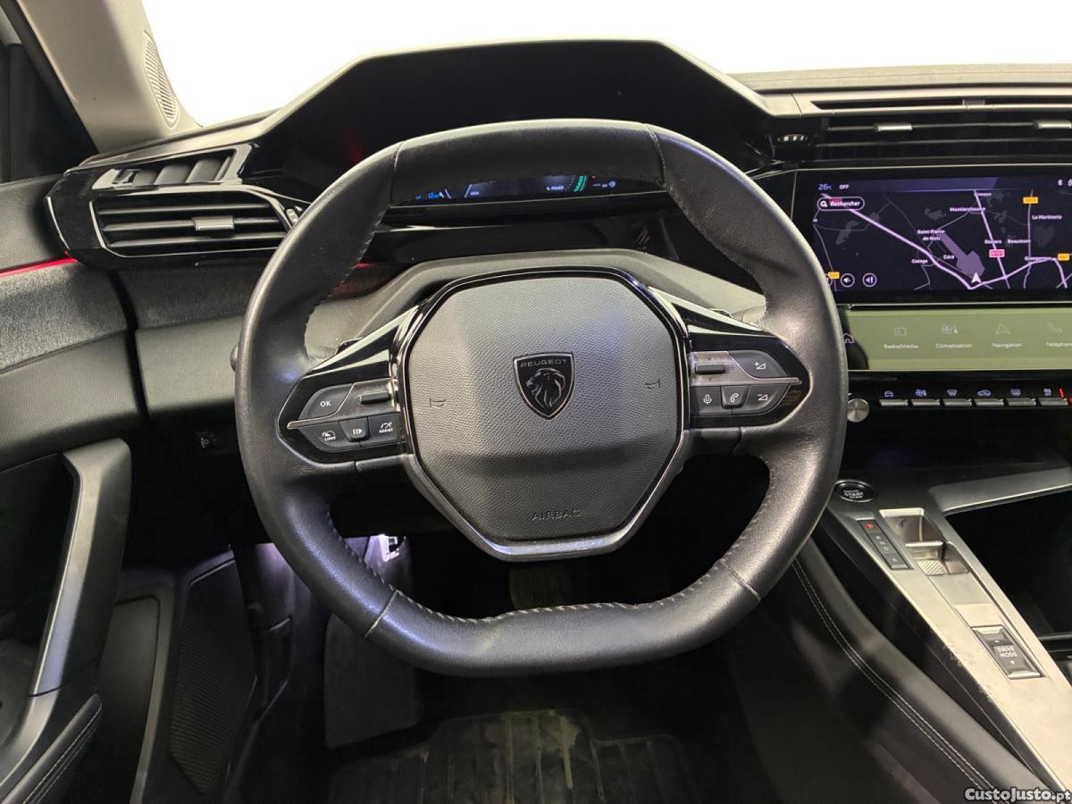 Peugeot 308 1.6 Hybrid Allure e-EAT8 — fotografia 7