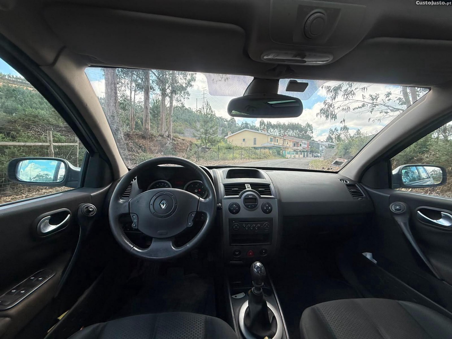 Renault Mégane Sport edition — fotografia 3