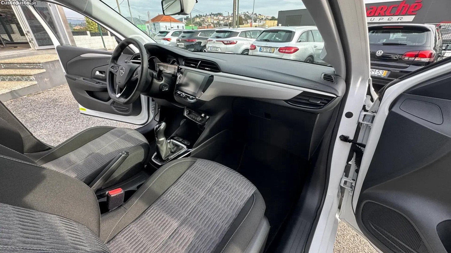 Opel Corsa 1.2 Edition — fotografia 12