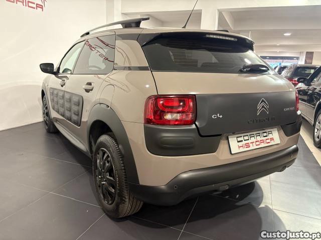Citroën C4 CACTUS 1.6 HDI Moon Light — fotografia 17