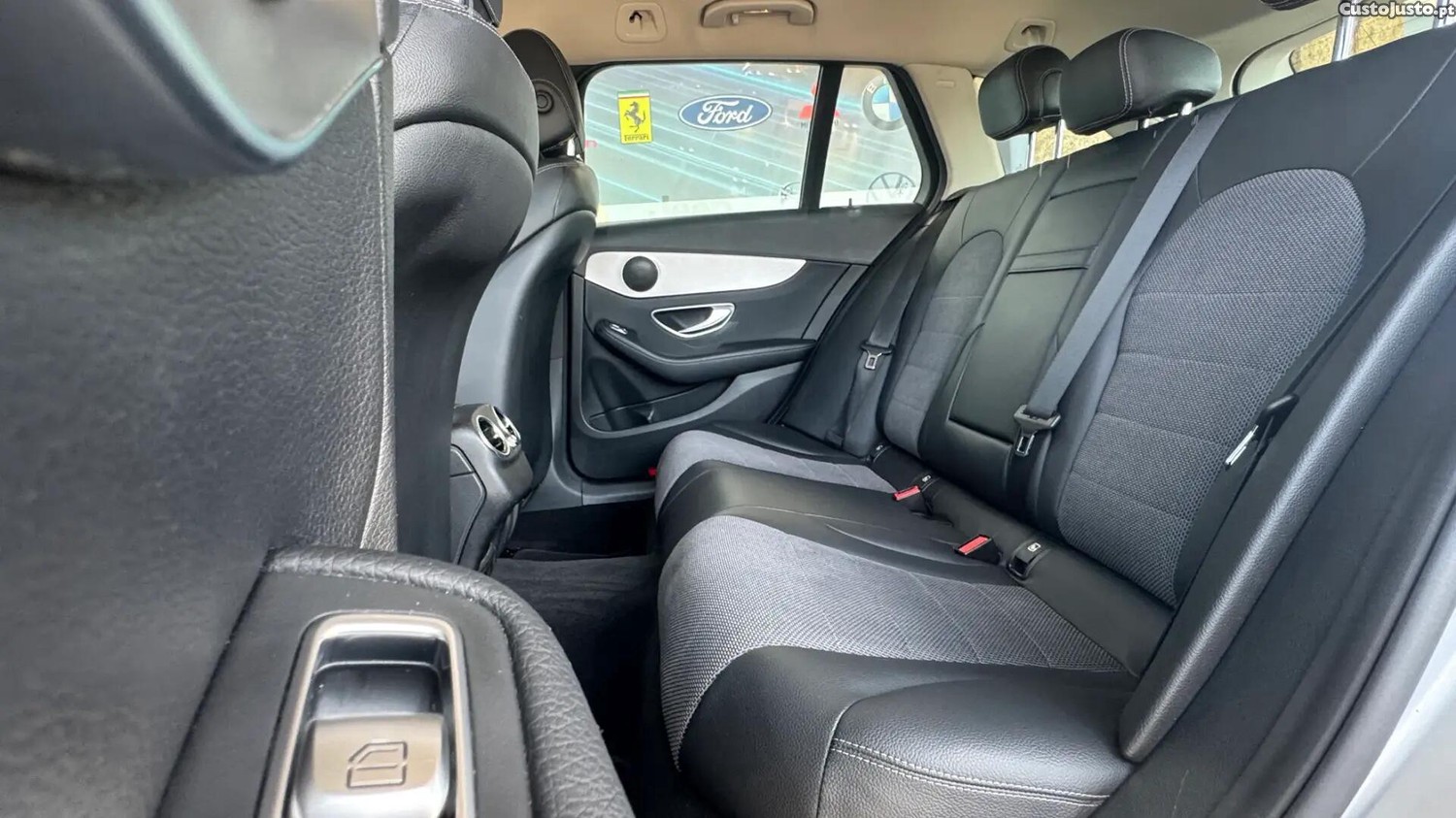 Mercedes-Benz C 200 d Avantgarde Aut. — fotografia 12
