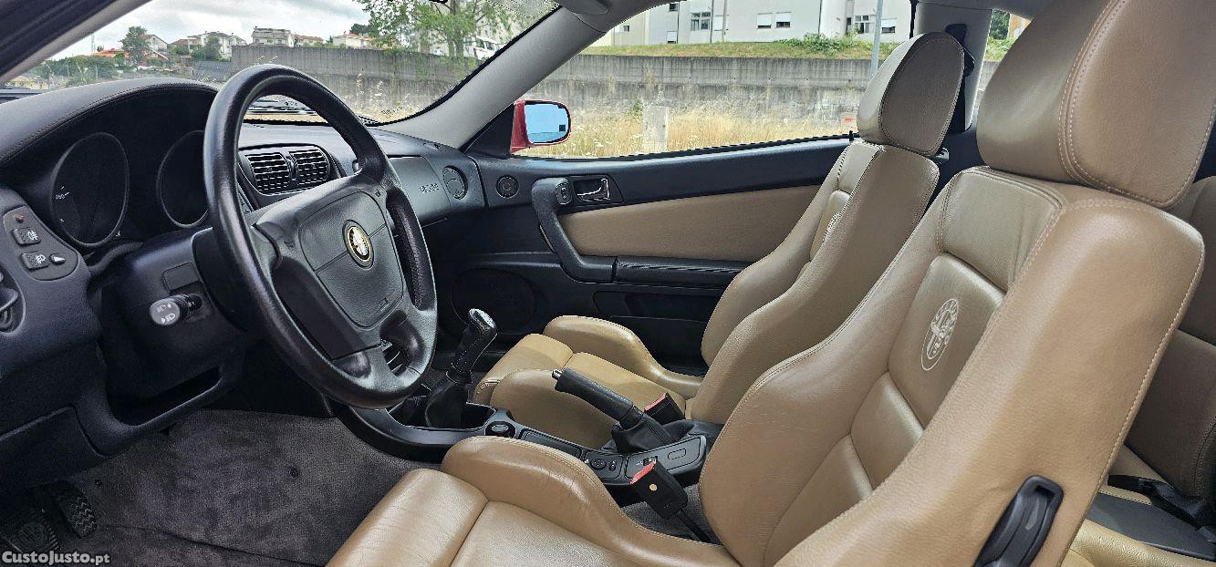 Alfa Romeo GTV 2.0 16v Twin Spark — fotografia 7