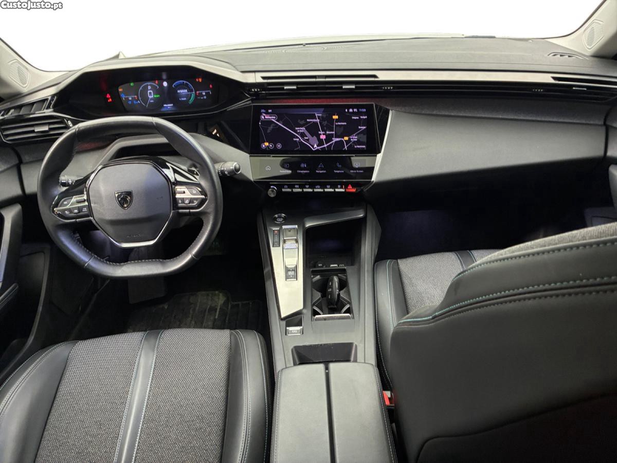 Peugeot 308 1.6 Hybrid Allure e-EAT8 — fotografia 8