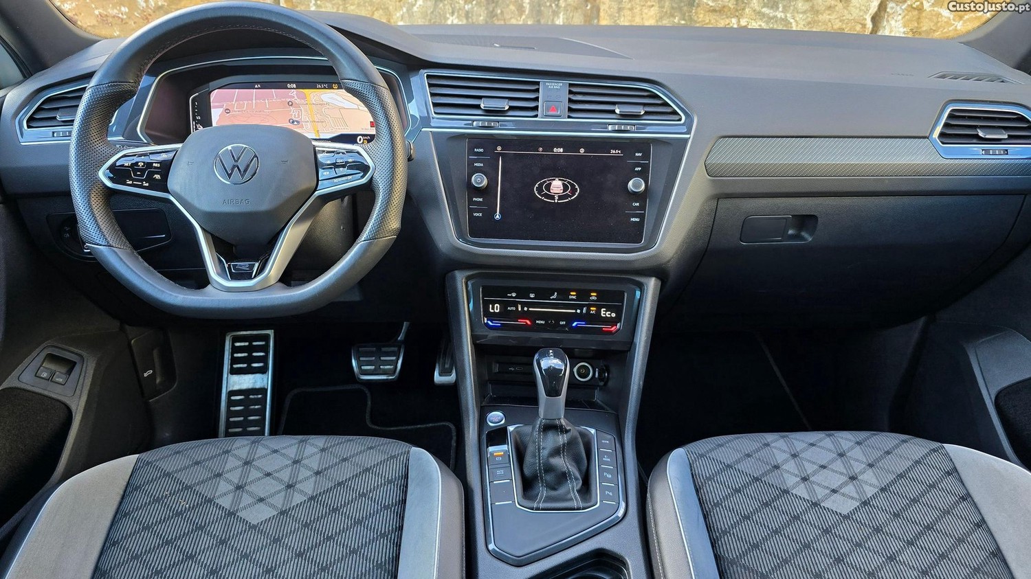 Volkswagen Tiguan 1.4 TSI eHybrid R-Line DSG — fotografia 21