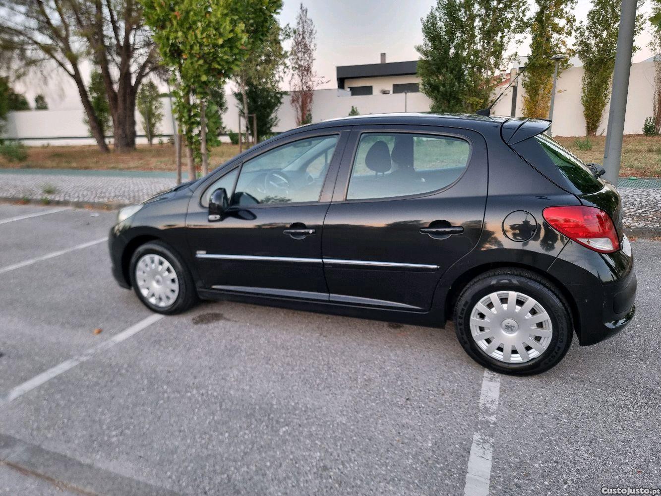 Peugeot 207 1.6 hdi — fotografia 5