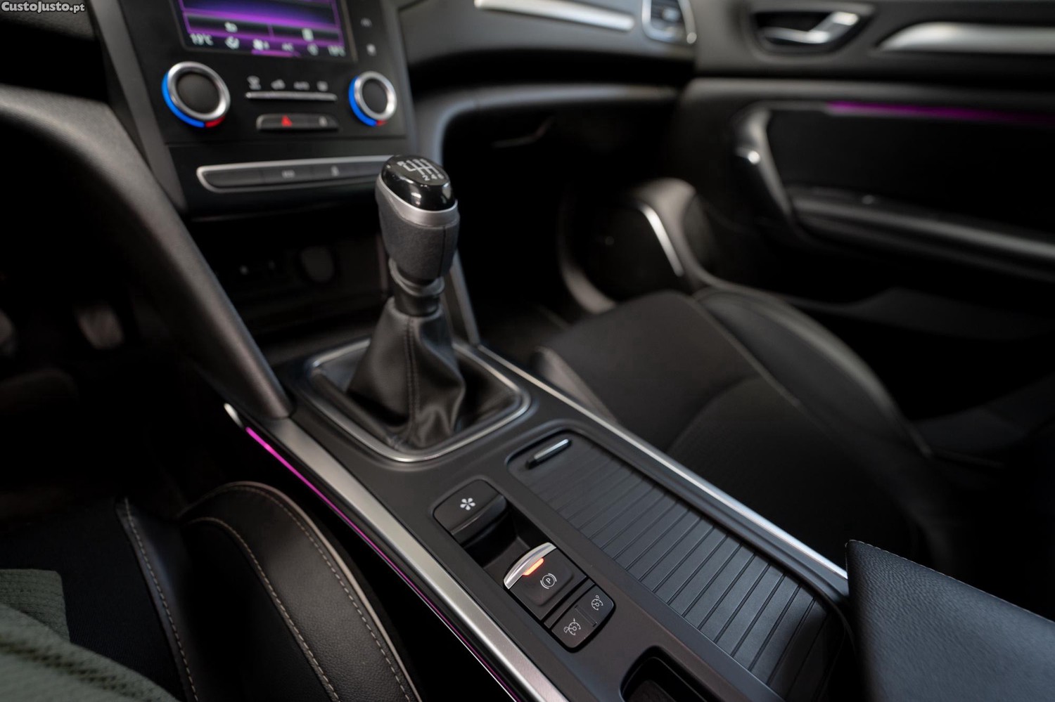 Renault Mégane 1.5 dCi Bose Edition — fotografia 16