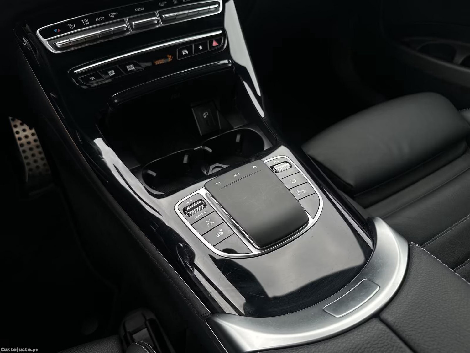 Mercedes-Benz EQC 400 4Matic AMG Line — fotografia 5