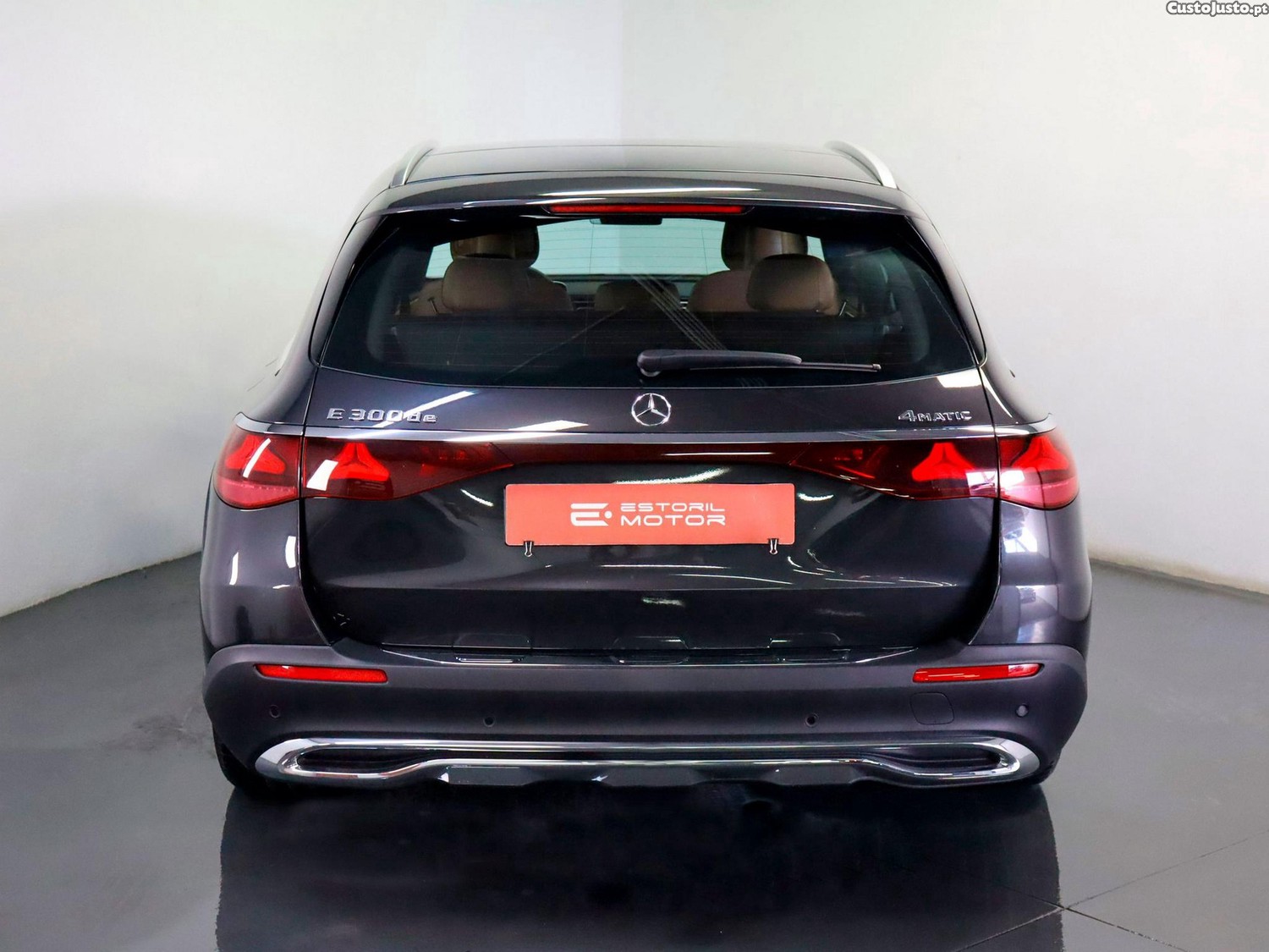 Mercedes-Benz E 300 de 4Matic All-Terrain - 25 — photo 3