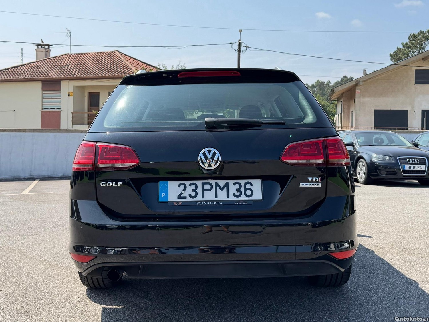 Volkswagen Golf Variant 1.6 TDi Confortline DSG — fotografia 23