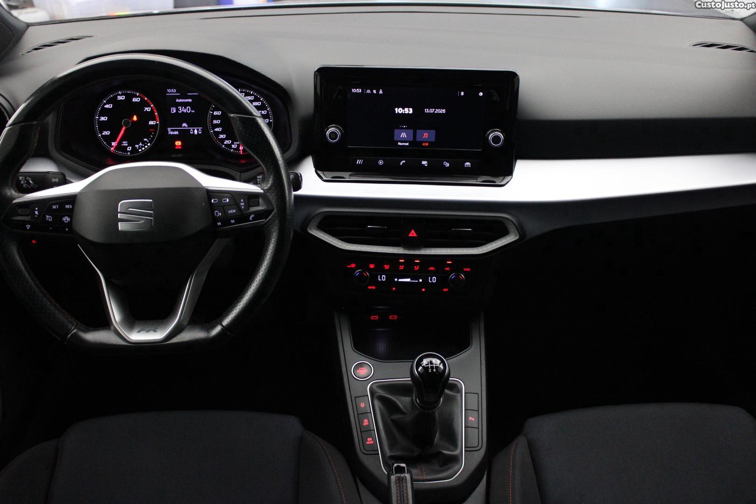 SEAT Ibiza 1.0 TSI FR — fotografia 33