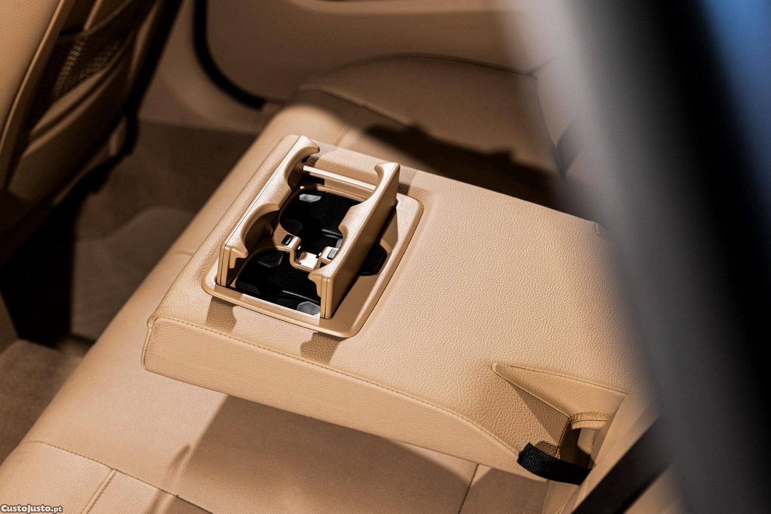 BMW X1 16 d sDrive — fotografia 6