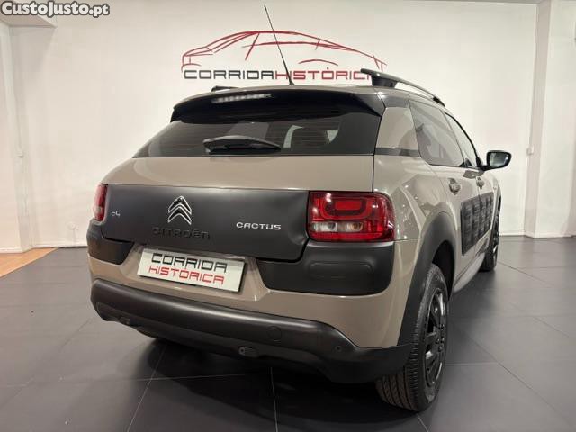 Citroën C4 CACTUS 1.6 HDI Moon Light — fotografia 15