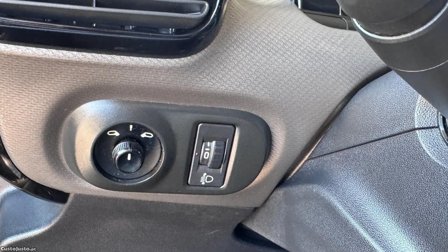 Citroën C4 1.2 PureTech Rip Curl — fotografia 6
