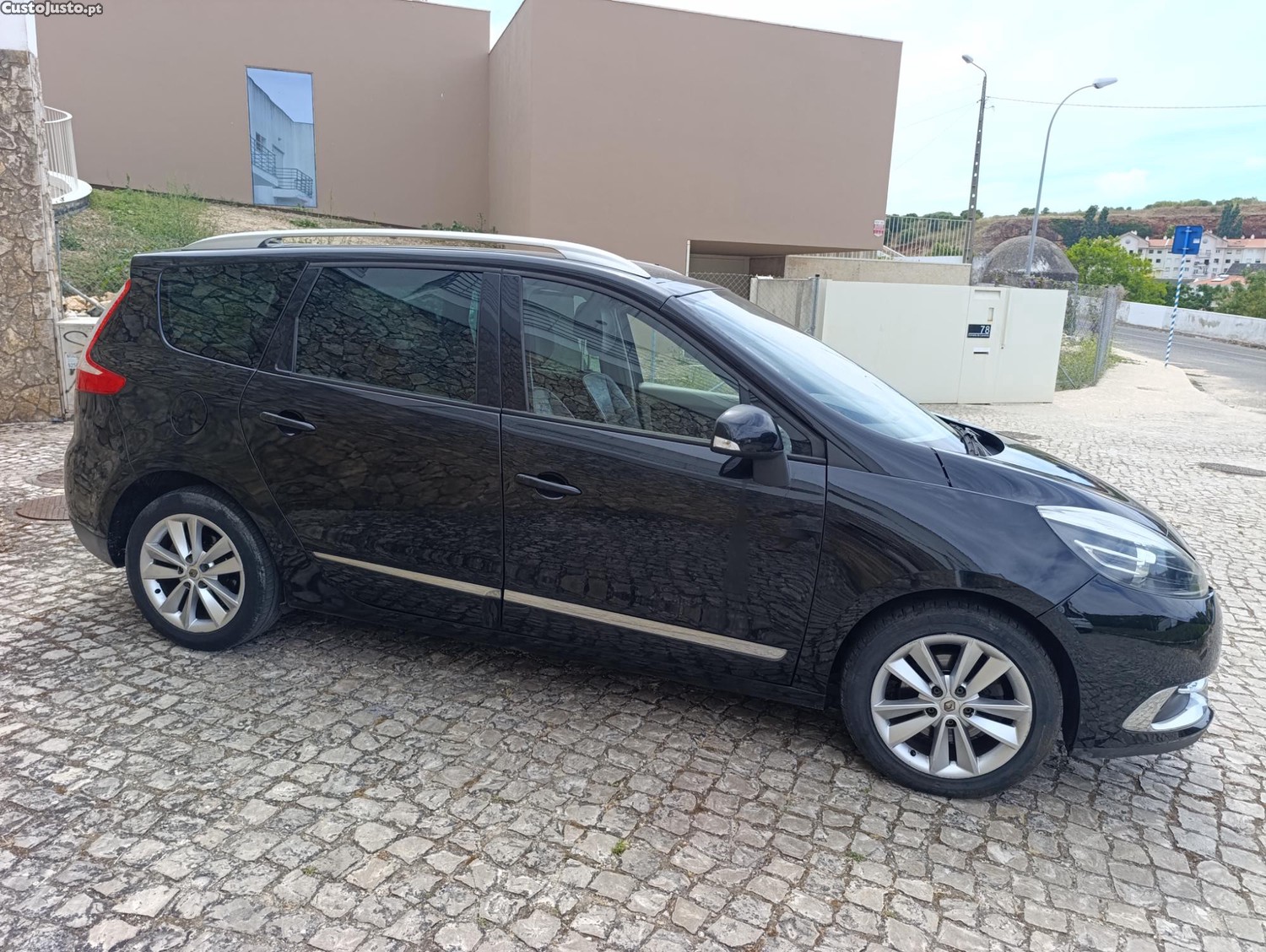 Renault Grand Scénic 1.5 DCI 7 Lugares NACIONAL — fotografia 9