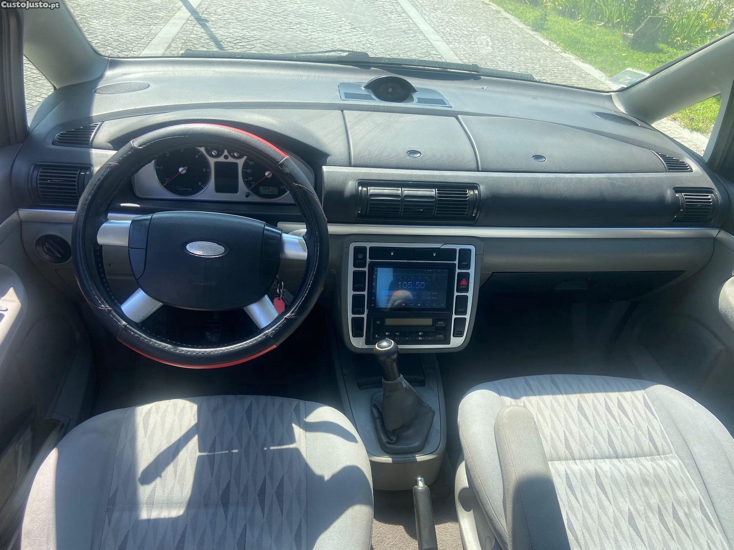 Ford Galaxy 1.9 TDI — fotografia 3