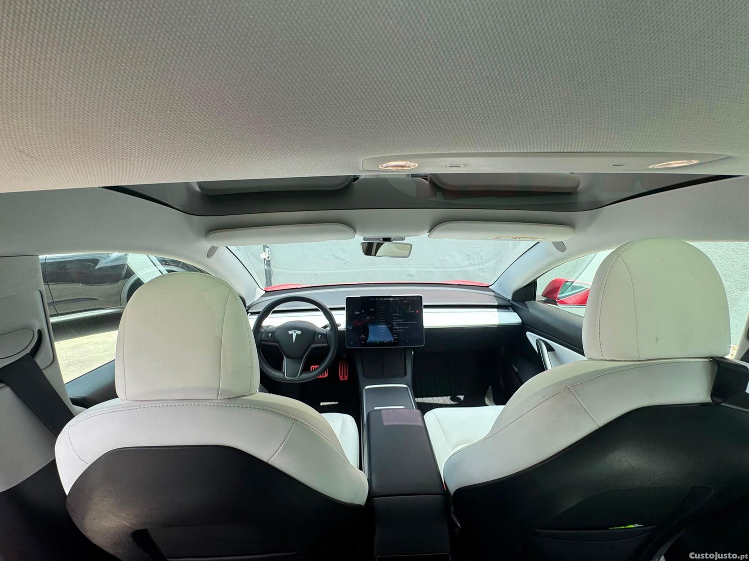 Tesla Model 3 Standard Range Plus RWD — fotografia 2