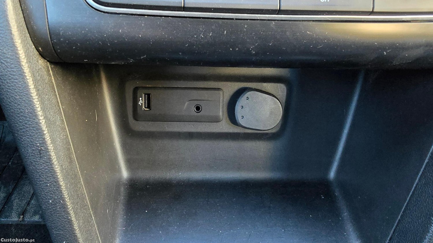 Renault Mégane 1.5 dCi Zen ECO — fotografia 9