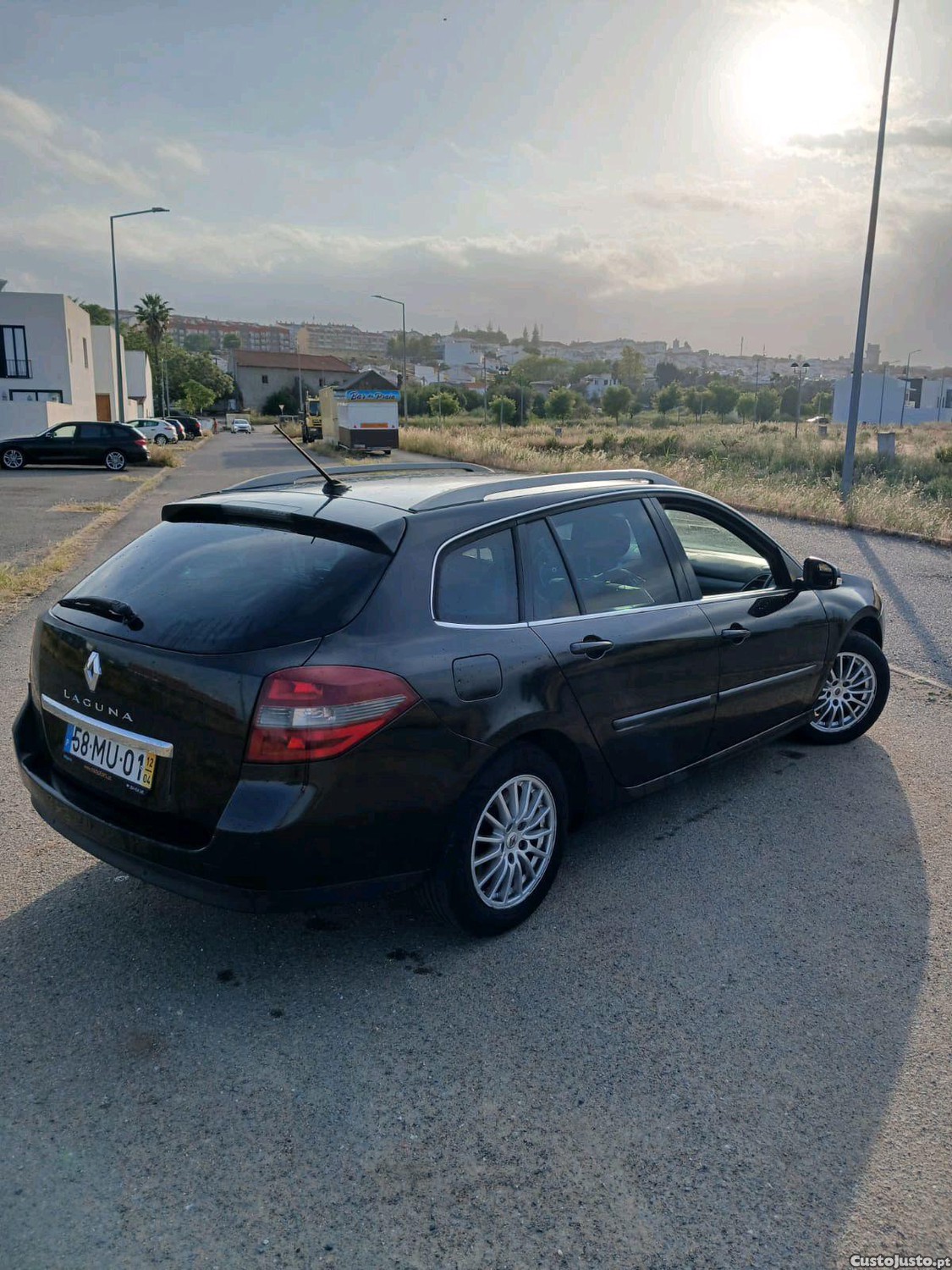Renault Laguna DCI — fotografia 9