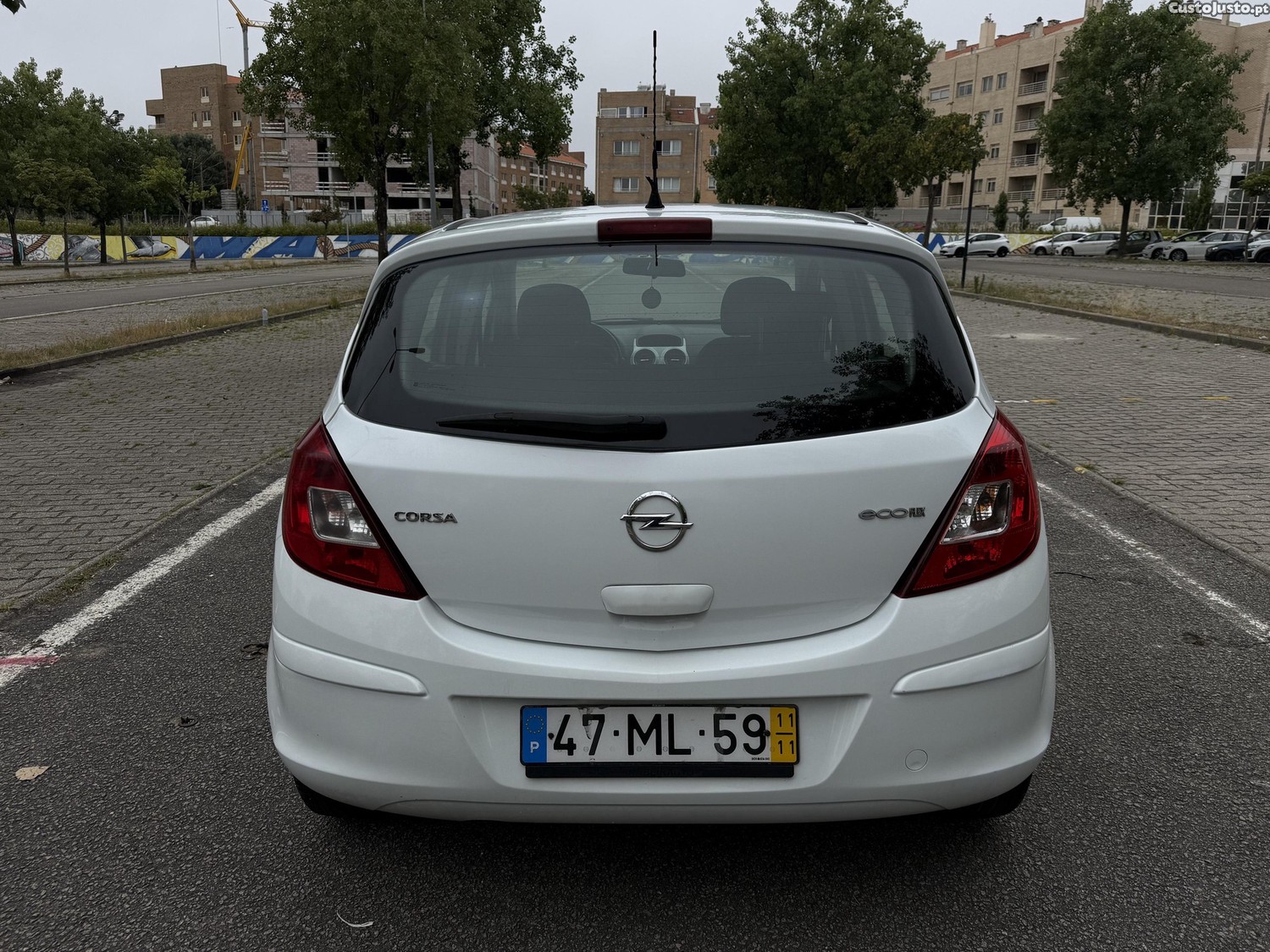 Opel Corsa 1.3 Tdci enjoy — fotografia 7