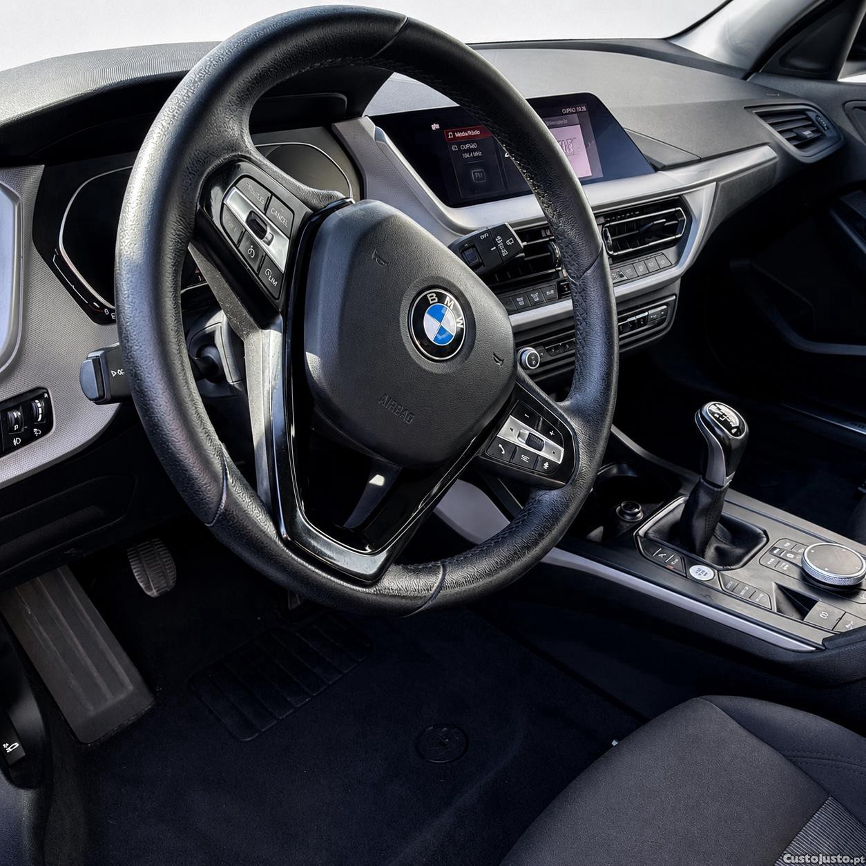 BMW 116 D — fotografia 11