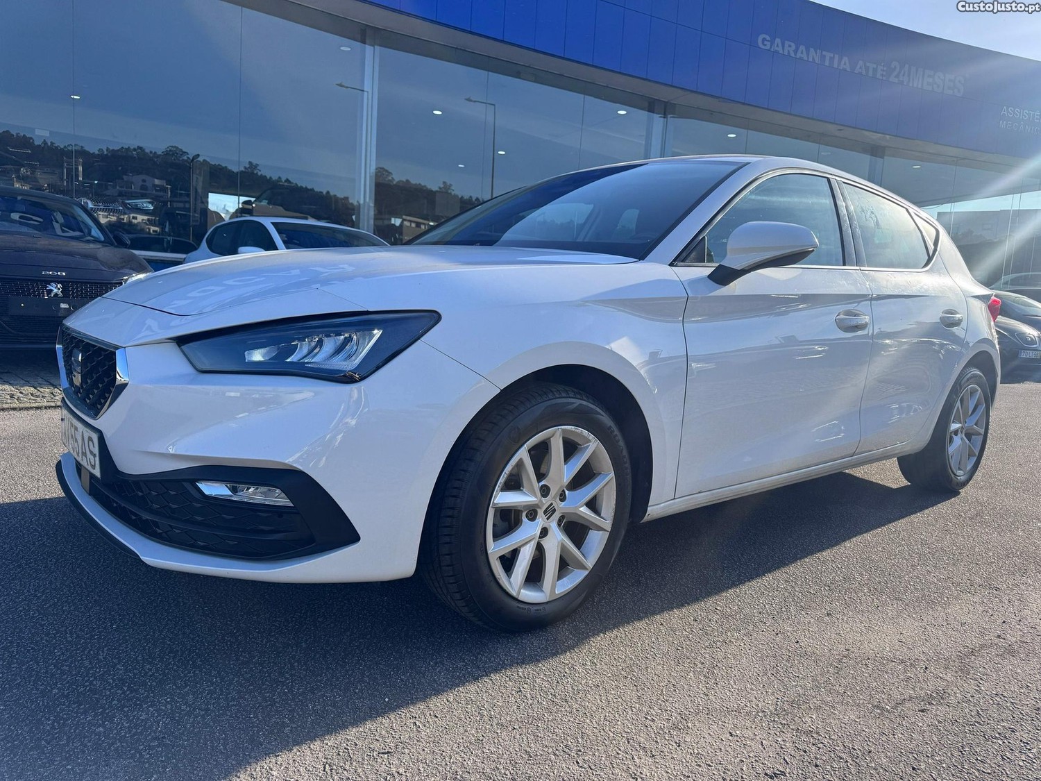 SEAT Leon 1.0 TSI OPF Style — fotografia 16