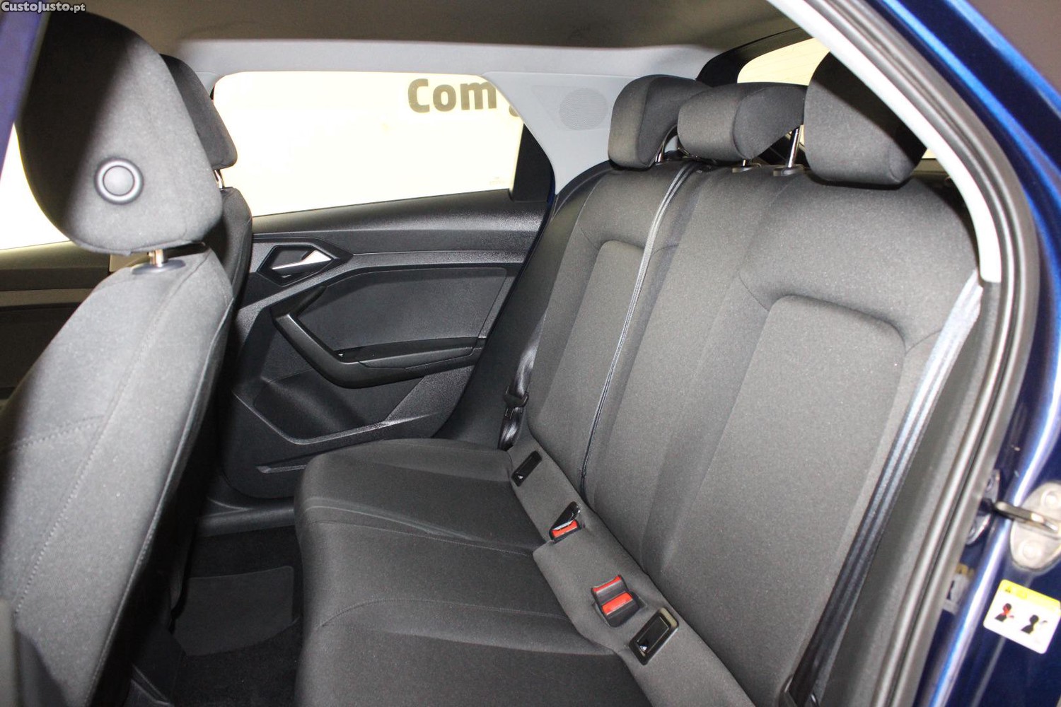 Audi A1 SPORTBACK 25 TFSI ADVANCED — fotografia 6