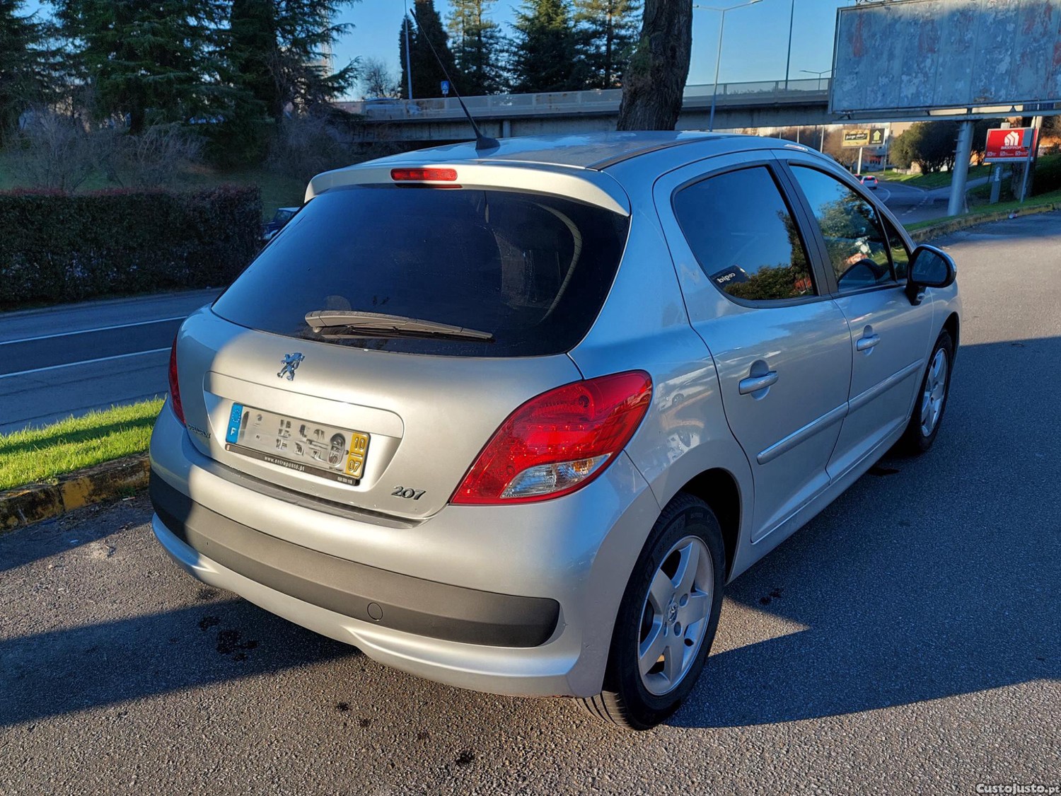 Peugeot 207 1.4 Hdi Sport - 90000 Km! - 10 foto 2