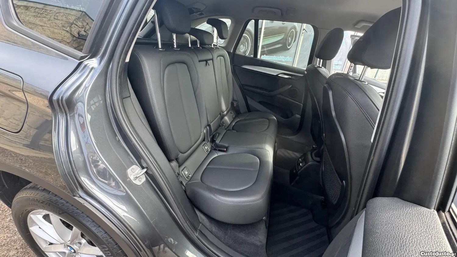 BMW X1 16 d sDrive Line Sport — fotografia 9