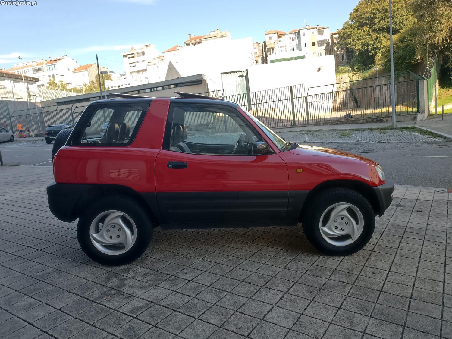 Toyota RAV4 2.0 i 130cv nacional — photo 5