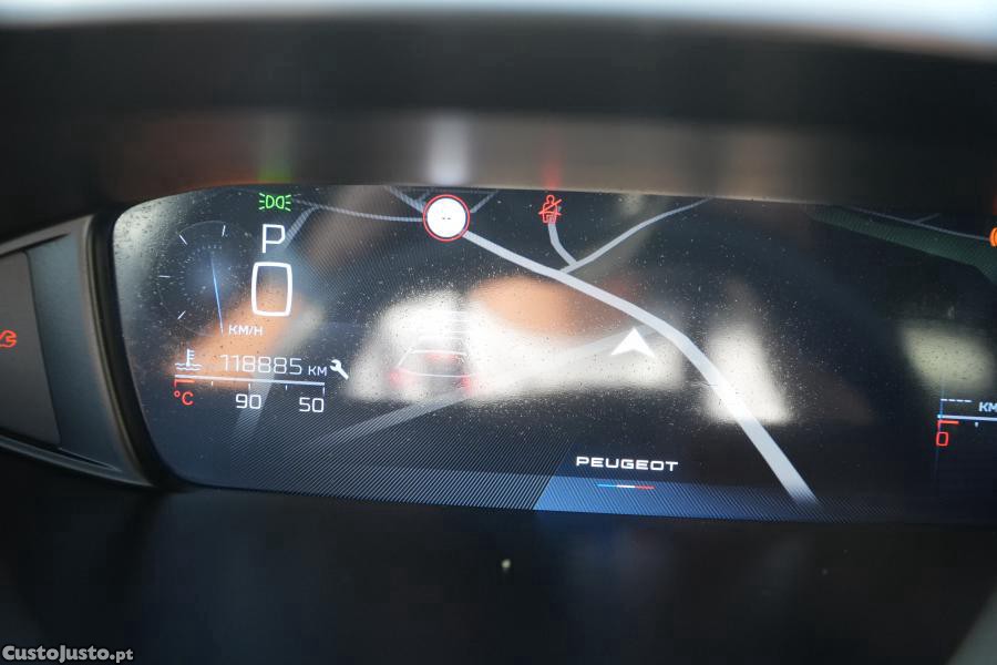 Peugeot 308 PureTech 130 Active — fotografia 4
