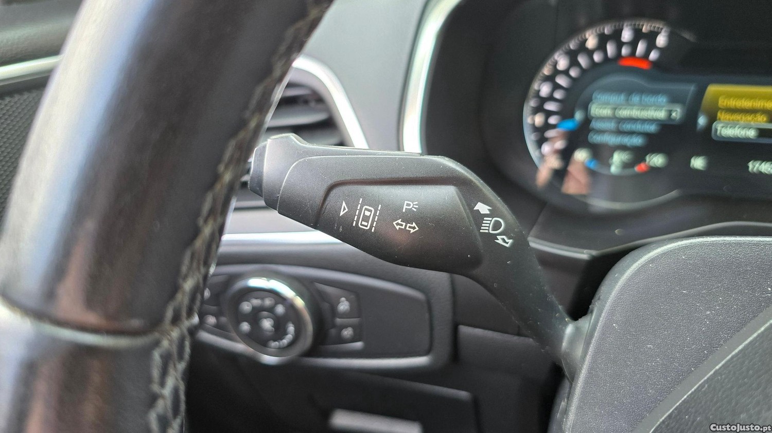 Ford S-Max 2.0 TDCi Titanium — fotografia 17