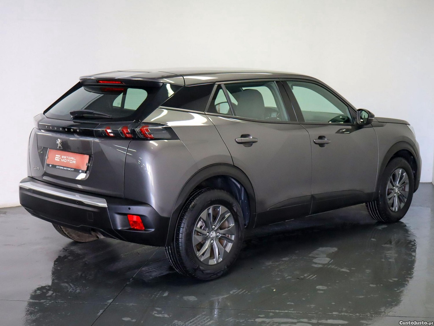 Peugeot 2008 1.2 PureTech Active — fotografia 16