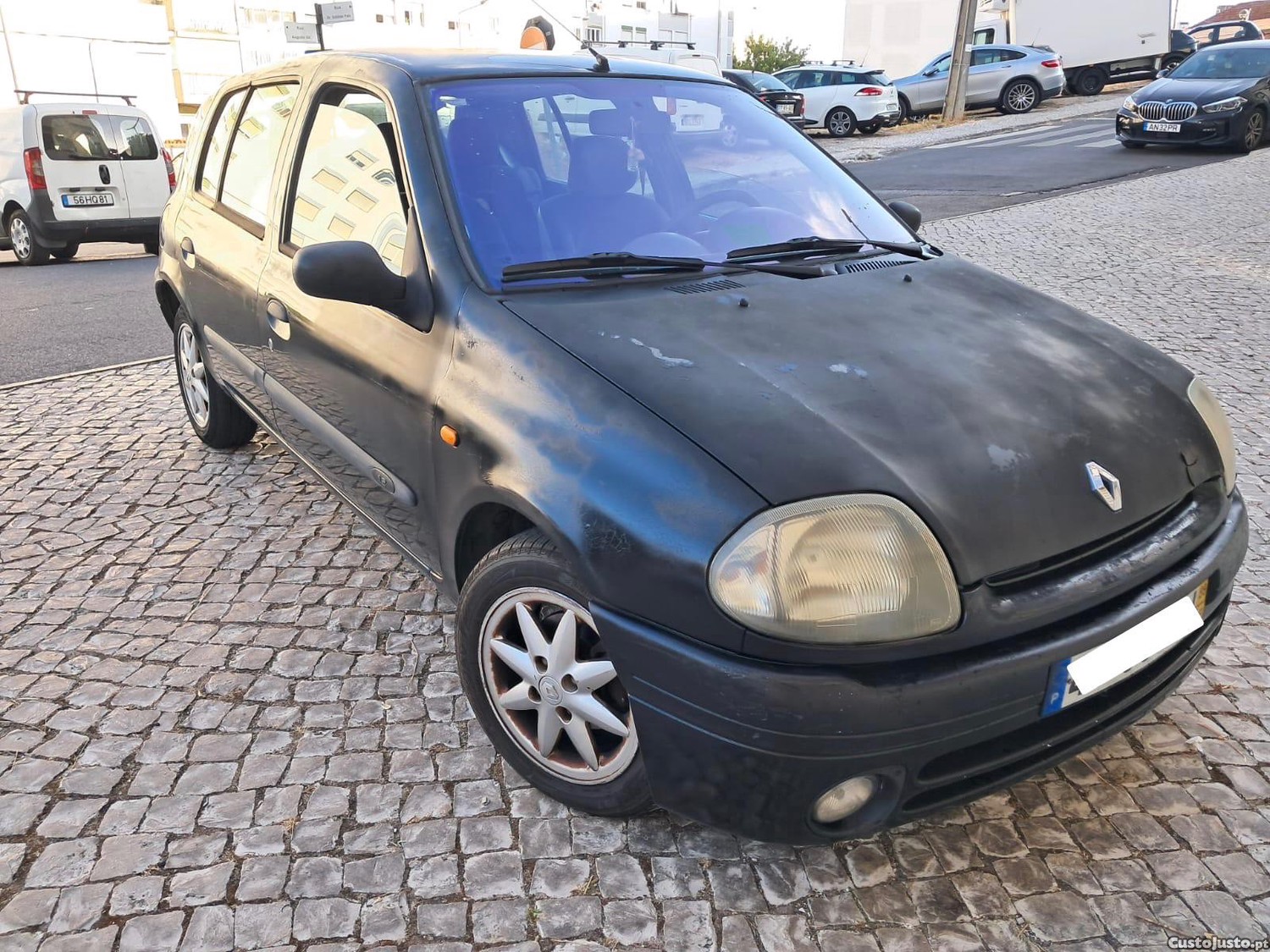 Renault Clio RT — fotografia 9