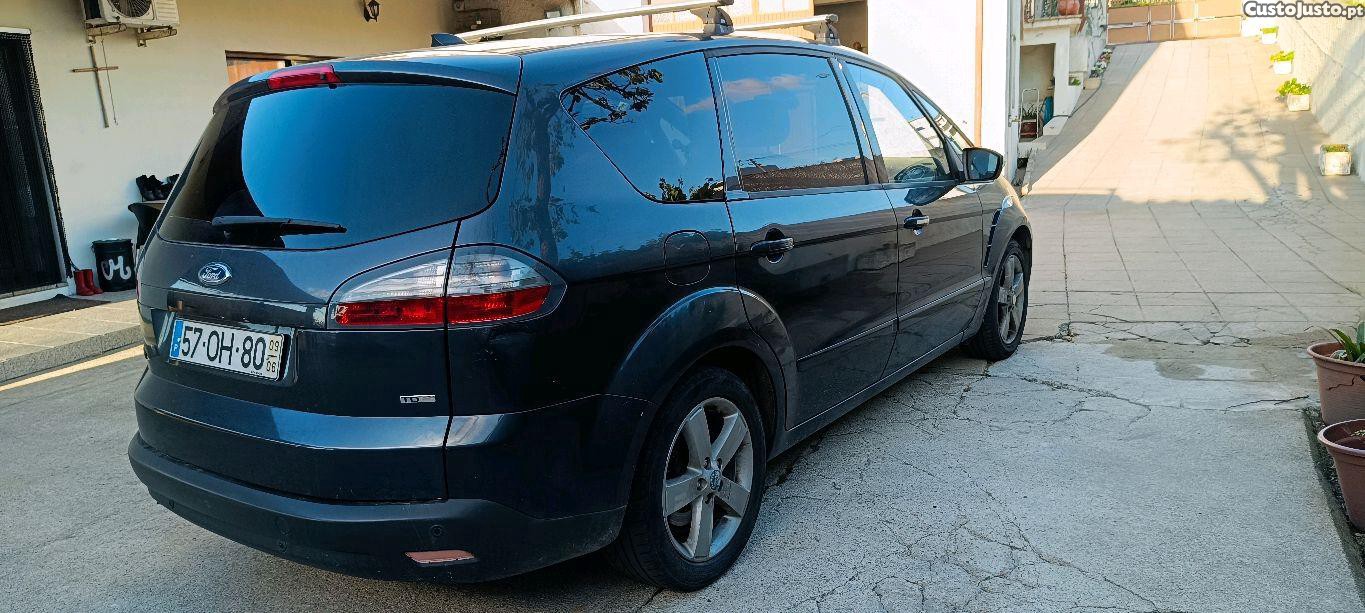 Ford S-Max 2.0 - 09 foto 3